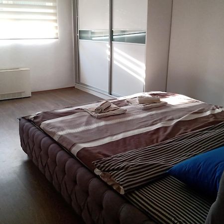 Central Lux Apartment Σκόπια Εξωτερικό φωτογραφία